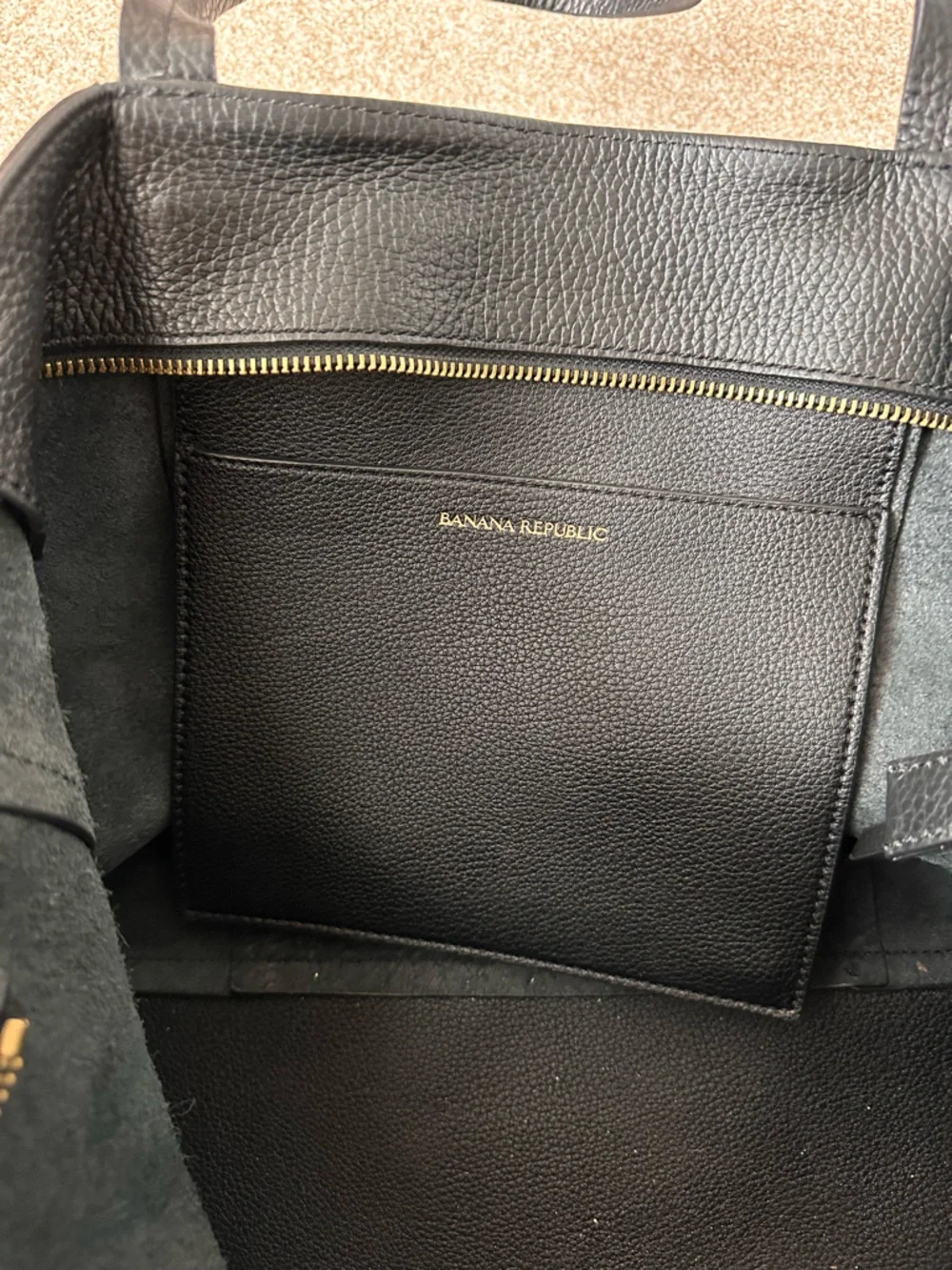 Banana Republic Black Pebbled Leather Tote Removable Strap - Picture 6 of 11